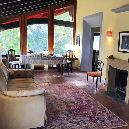 Villa Air Of Art - With Free Chauffeur Service